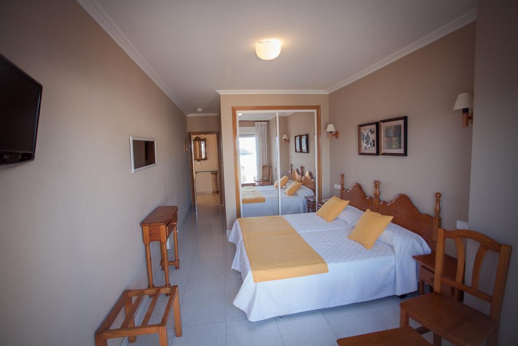 Hotel Martin Esperanza Portonovo Phòng bức ảnh